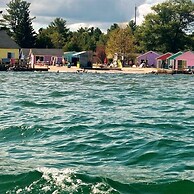 Aloha Beach Club Resort