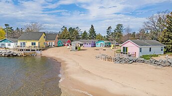 Aloha Beach Club Resort