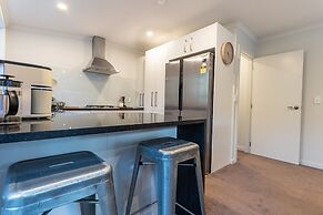 Manly Bay Wonderful 3BR New Home - Fibre