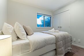 Manly Bay Wonderful 3BR New Home - Fibre