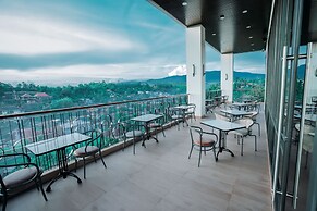 Luwansa Hotel & Convention Center Manado