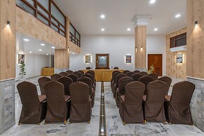 Hotel Apex Surat