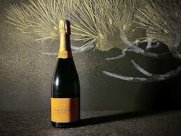 WAQOO Naritasanmonzen