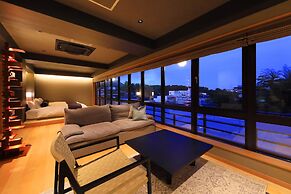 WAQOO Naritasanmonzen