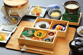 WAQOO Naritasanmonzen