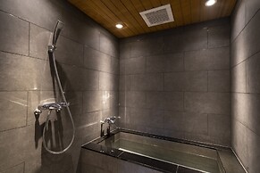 WAQOO Naritasanmonzen