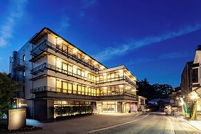 WAQOO Naritasanmonzen