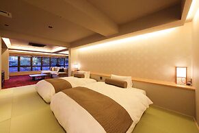 WAQOO Naritasanmonzen