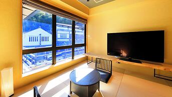 WAQOO Naritasanmonzen