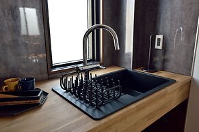 SAYA Suite Kishinosato