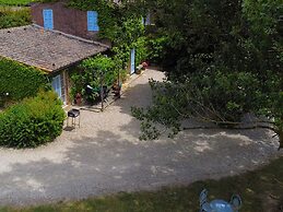 Fattoria Santa Vittoria Istrice Apartment