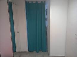 Room-room in the Historic City Centre