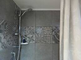 Room-room in the Historic City Centre