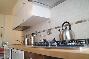 Kamchu Apartments Room With Balcony Viale Libia 2