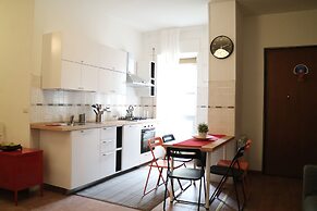 Kamchu Apartments Single Room Close to Tube in Viale Libia