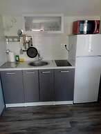 Studio Apartment Aparments Mendula