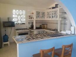 Room in Guest Room - Best bed and Breakfast in Samana Breakfast Includ