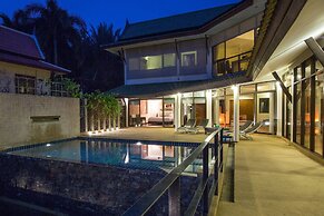 Relaxing Villa, Amazing View to Angthon Marine Park