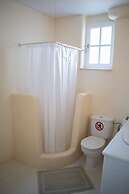 Private Villa Agia Irini, 350 Meter to the Beach for 4 Guests With Poo