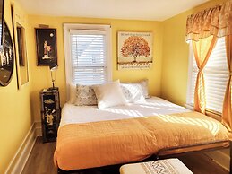 Room-yellow Rm Dover- Del State, Bayheal