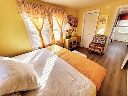 Room-yellow Rm Dover- Del State, Bayheal