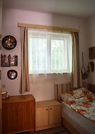 Cozy Family Cottage at the Lake Balaton