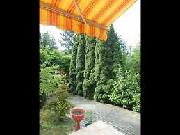 Cozy Family Cottage at the Lake Balaton