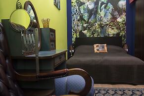 Vibrant 3 Bedroom Apartment In The Pulsing Heart Of Budapest