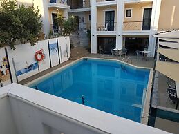 Small Apartment For 3 Pers 70meters From The Beach