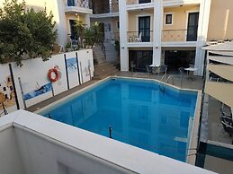 Small Apartment For 3 Pers 70meters From The Beach