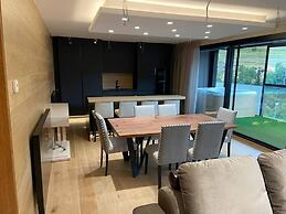 Llac Blau Luxury Apartment With Jacuzzi