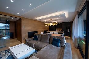 Llac Blau Luxury Apartment With Jacuzzi