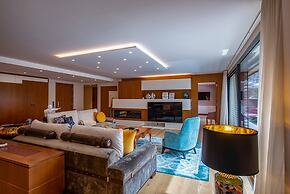 Luxury Apartment With Private Jacuzzi