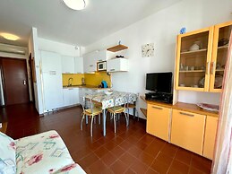 Cozy Apartment With Balcony