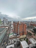 Cozy Apartment in Bogotas Heart