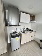 Cozy Apartment in Bogotas Heart