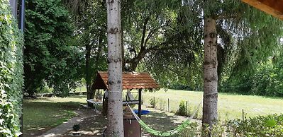 Green Retreat Kuca uz Rijeku za Savrseni Odmor