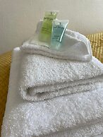 Lovely 3 Bedroom Apartment In Newcastle Upon Tyne With Free Parking