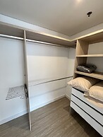 Beautiful Loft With View of Los Cerros Capitalinos