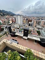 Beautiful Loft With View of Los Cerros Capitalinos