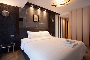 2C - No Impact From Earthquake 2bedrooms 2 Bathdowntown Bangkok