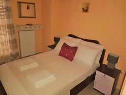 Alkioni City Apartments