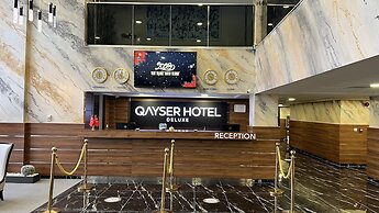 Qayser Deluxe Hotel