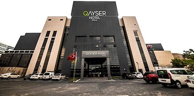 Qayser Deluxe Hotel