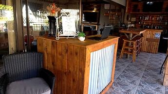 Mthembuskloof Country Lodge