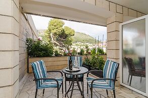 House Apartments Ariva