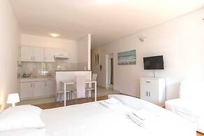 House Apartments Ariva