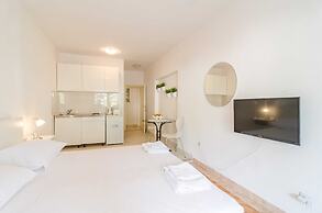 House Apartments Ariva