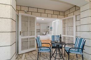 House Apartments Ariva