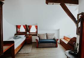Family Friendly France's Lair